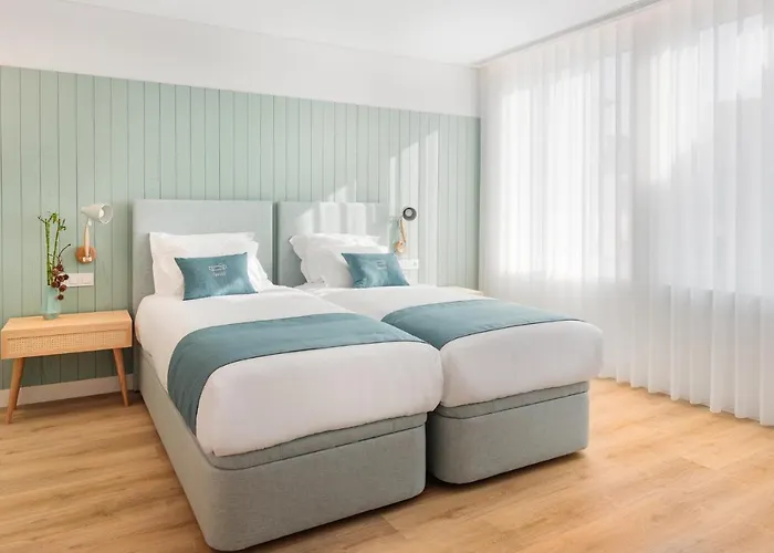7 Bridges Estudios- Porto-Houses And Suites