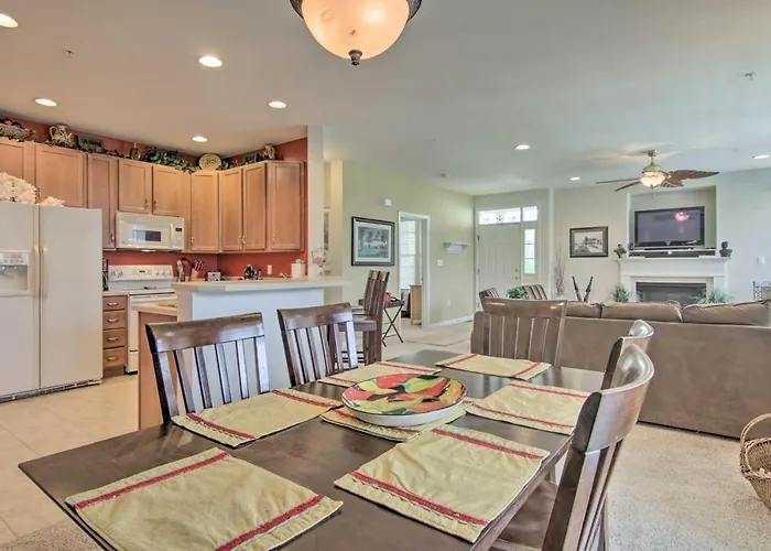 4 Mi To Bethany Beach: Sunny Escape W/ Porches!