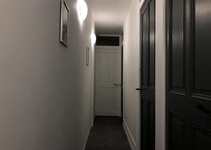 Chambres Individuelles Avec Partie Commune Ou Logement Entier Si Disponible Via Rhona