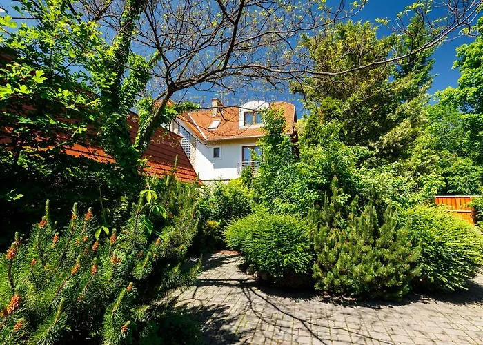 Villa Muzsa Apartment House