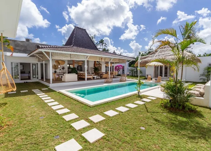  M2 Seminyak By Alfred In Bali