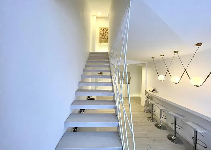 Mariarosa Suites