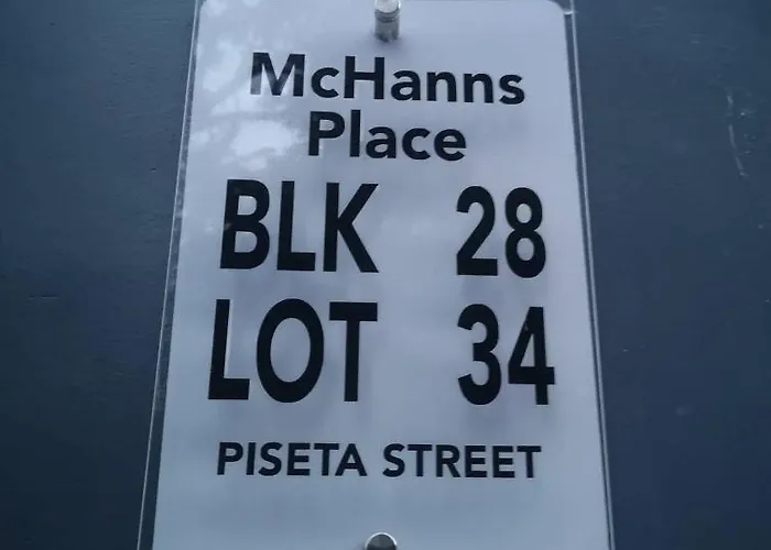 Mchanns Place