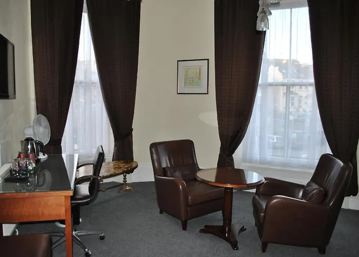 Town House Rooms
