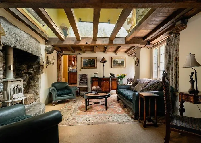 The Meeting House - Atmospheric 16Th Century Merchants House