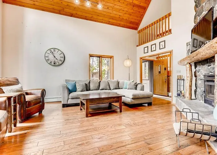 Spectacular Views In Your Own Private Escape With Hot Tub - Mountain Aire' Getaway