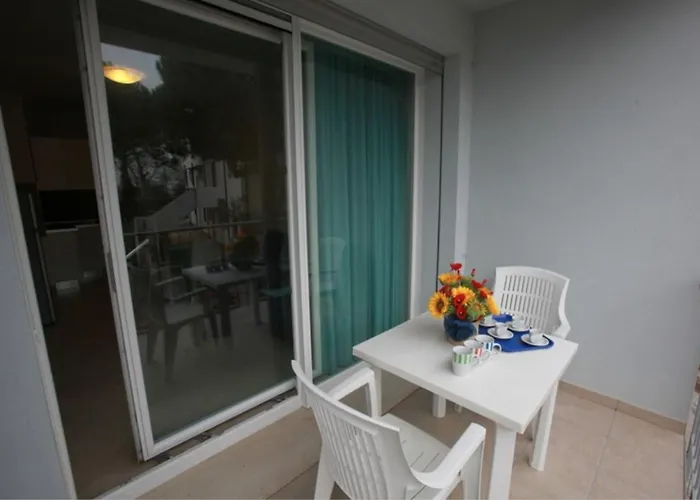 Residence Alessandro A Pochi Passi Dalla Spiaggia