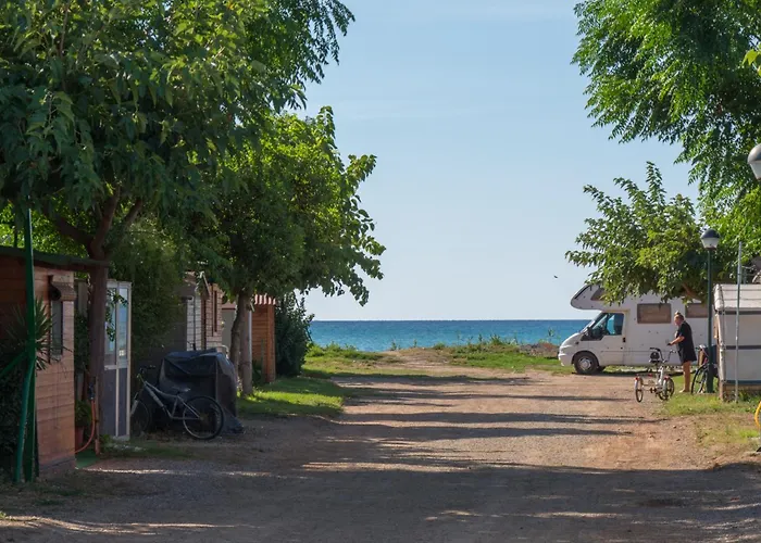 Camping Playa y Fiesta