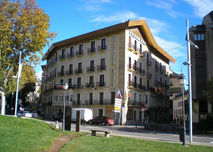 Mur