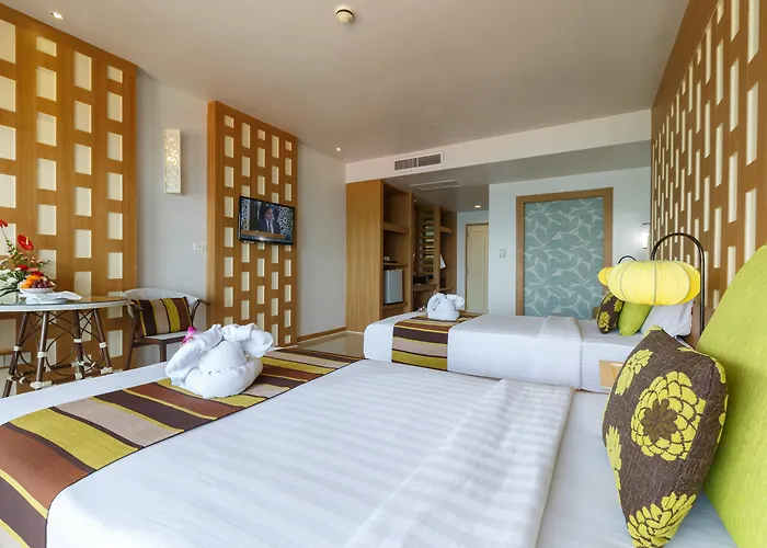 5 star hotel: Namaka Resort Kamala