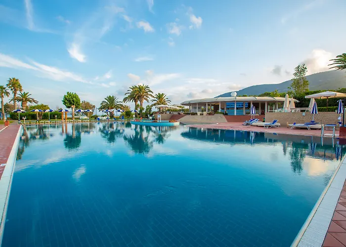  Baia Di Conte Club & Resort