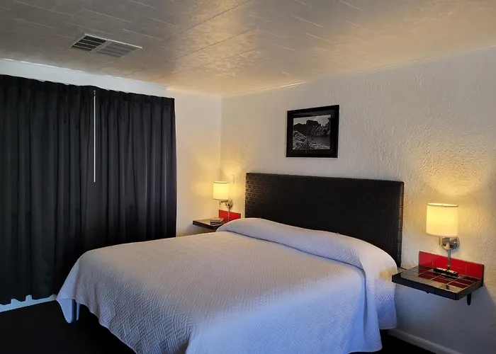 Motels Rocket