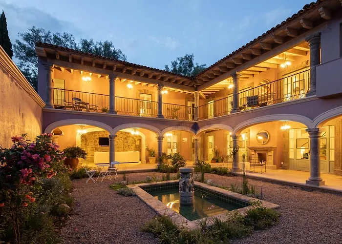 The Sunset Villa At Malanquin Golf Club, 6 Bedrooms