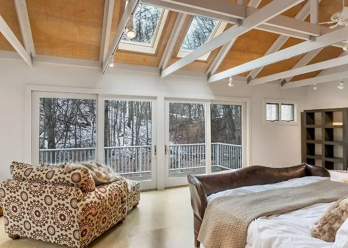The Sanctuary At Deer Dune , Saugatuck