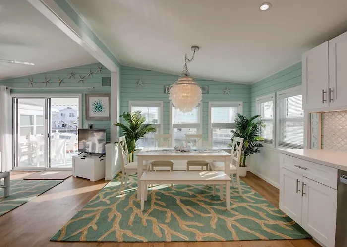 Oceania... Water Front Cottage Retreat ~