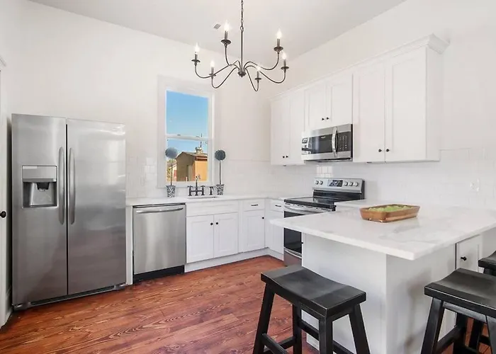 Large Orleans Villa