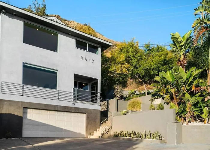 Malibu Secluded Escape Ocean View Zen House