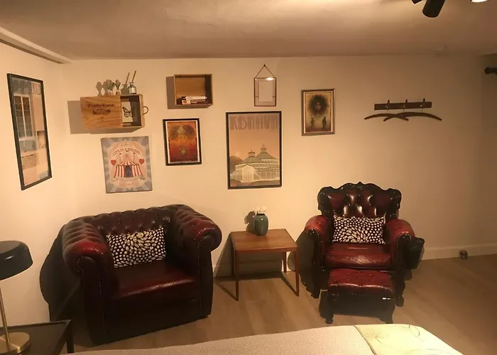 Comfortable Large Room King S Bed Near Cph Centre