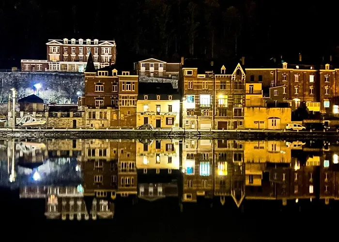 Au Pied De L'Abbaye De Leffe