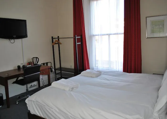 Town House Rooms