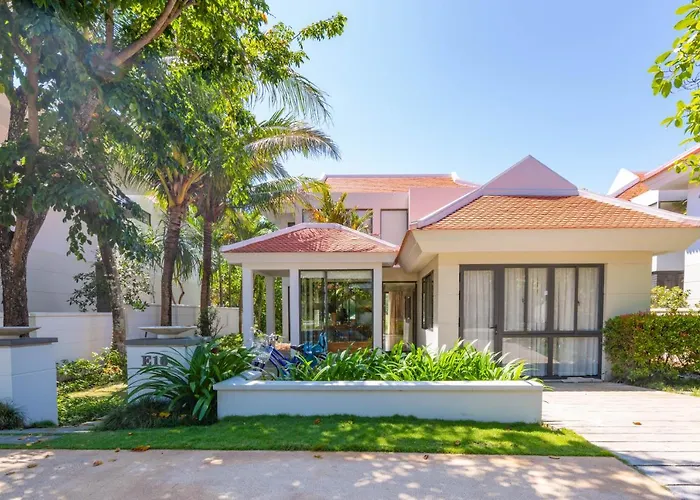 Emblem Sea 2 Bedroom Villas