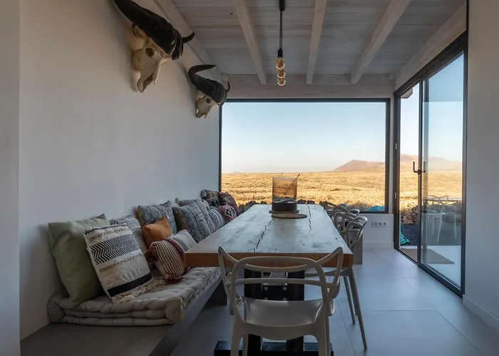 Vacation home: Villa Calderon Hondo. Top Design , Views And Pool Lajares-Corralejo