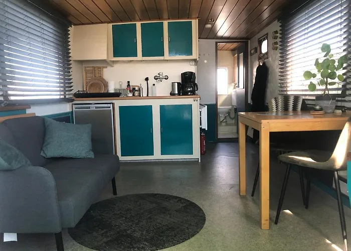 Floating B&B Amsterdam