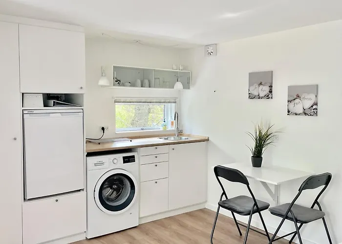Cozy Private Annex Near Bathing Lake And 30 Min. From Copenhagen