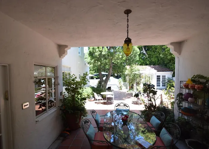 Beverly Hills Celebrity Home