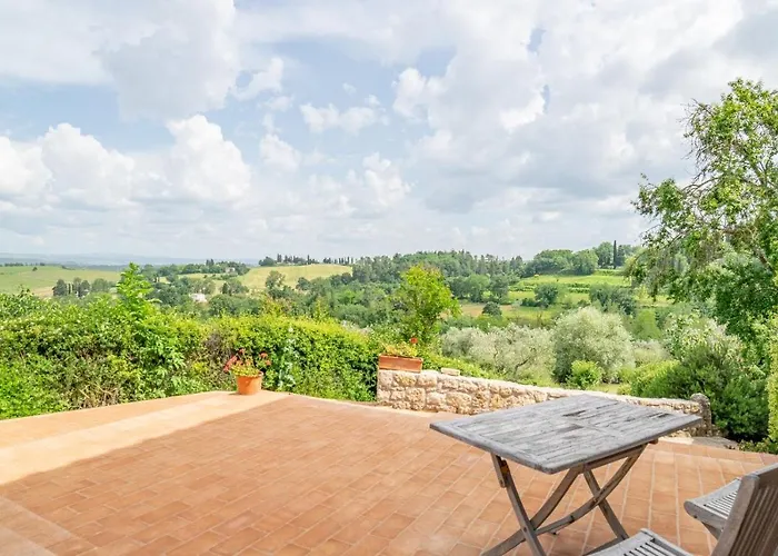 Podere Bargnano Cetona, Sleeps 12, Pool, Wifi, Air Conditioning