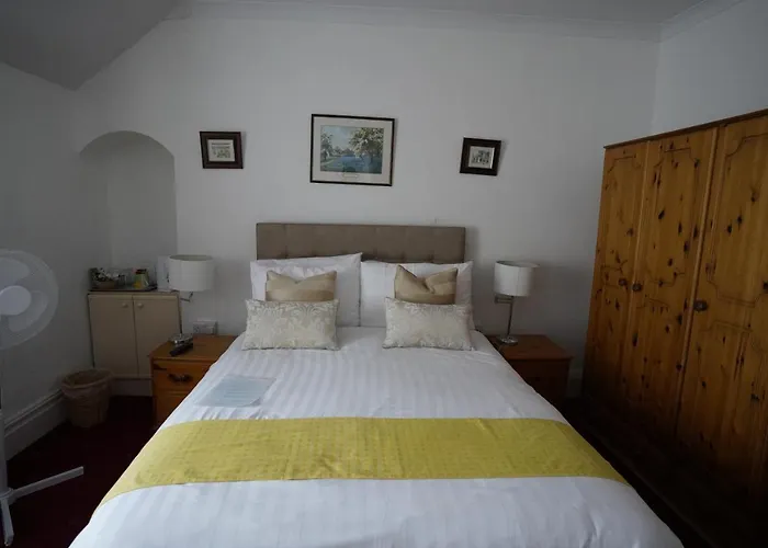 Marlborough Guest House B & B