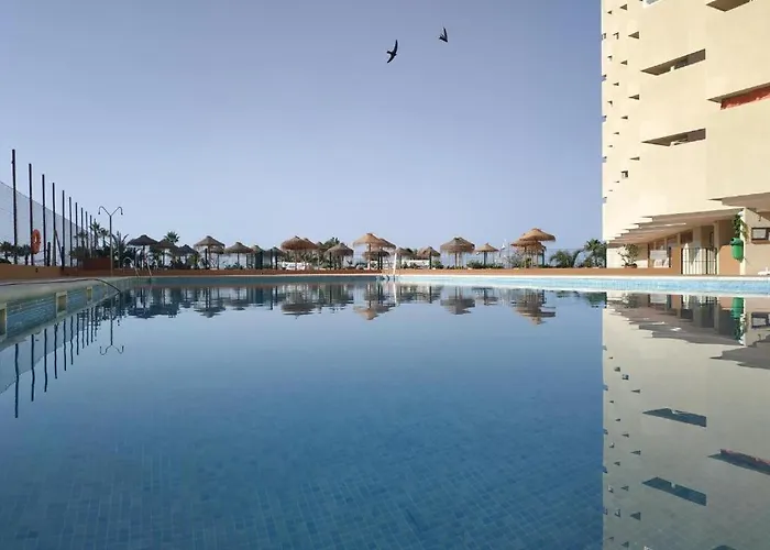 Hotel cerca del colegio: Apal Chinasol Vistas al Mar