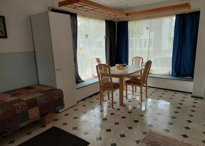 Lana Guest House