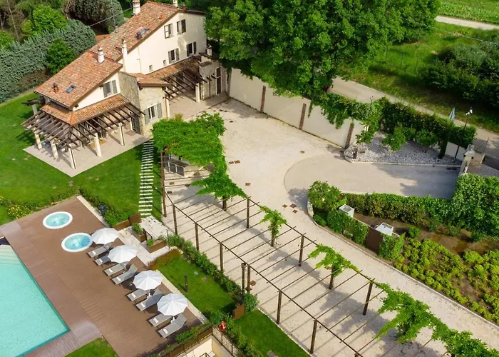 Villa Pergola 8, Emma Villas