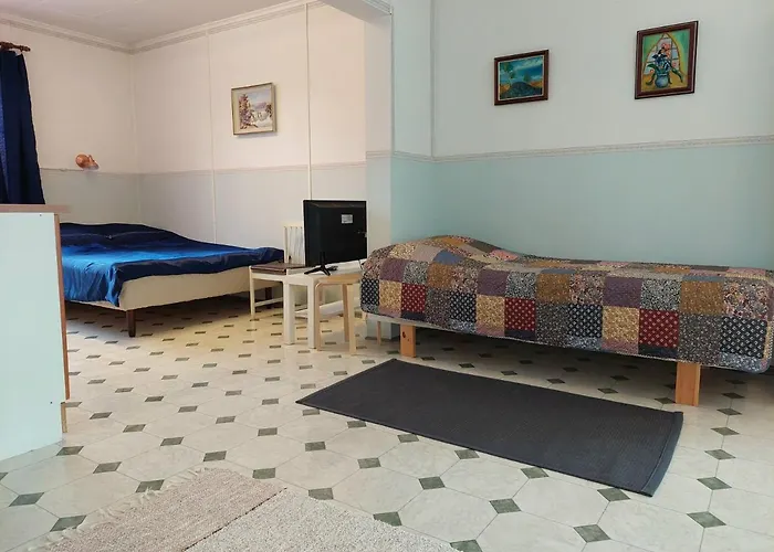 Lana Guest House