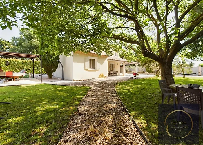 Villa Crousadou, 10 Personnes Avec Piscine A Saint-Remy-De-Provence