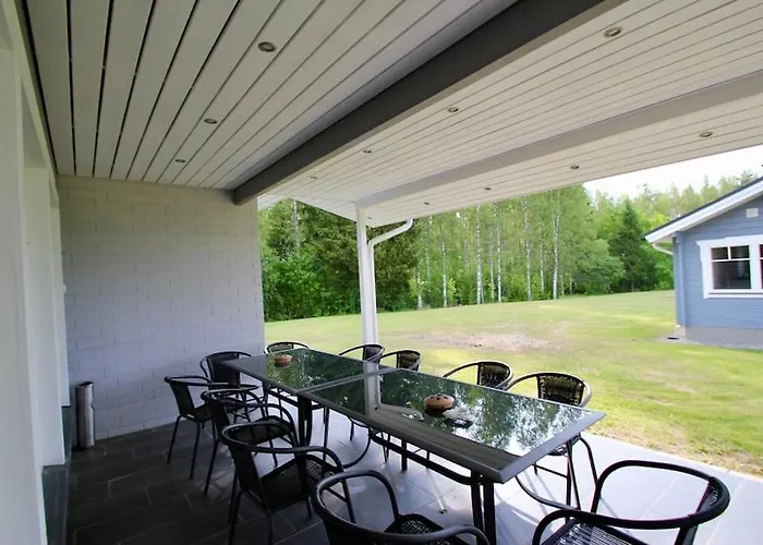 Villa Kupsala , Laatulomat