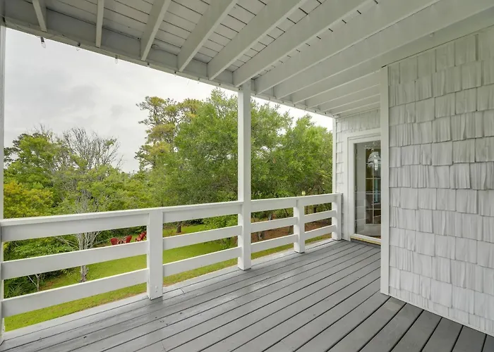 Harkers Island Vacation Rental With Pool Table!
