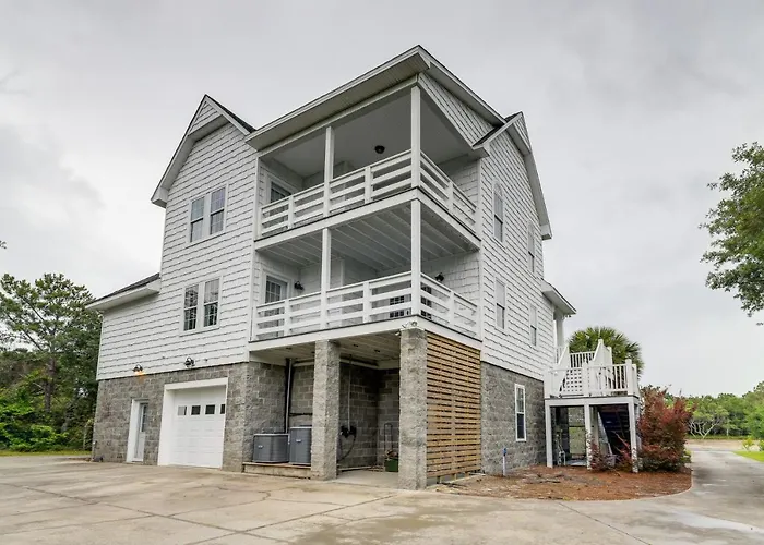 Harkers Island Vacation Rental With Pool Table!