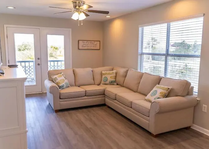 The Herron, Sleep 20, Walk Beach