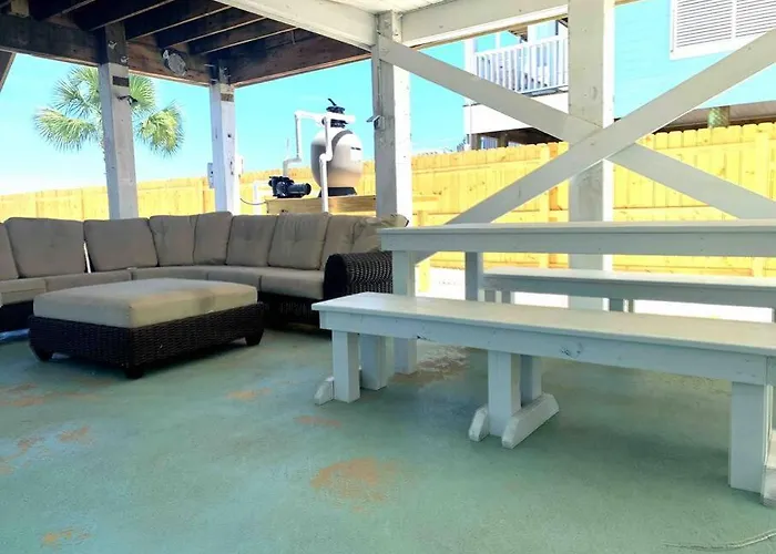 The Salty Fox, Pool, Sleeps 26, Walk To Beach