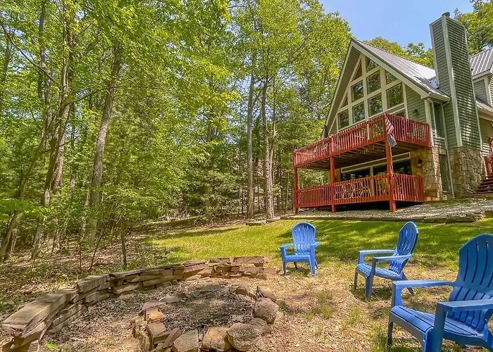 Paddleboards Included Lakefront Home With Fire Pit Hot Tub And Dock