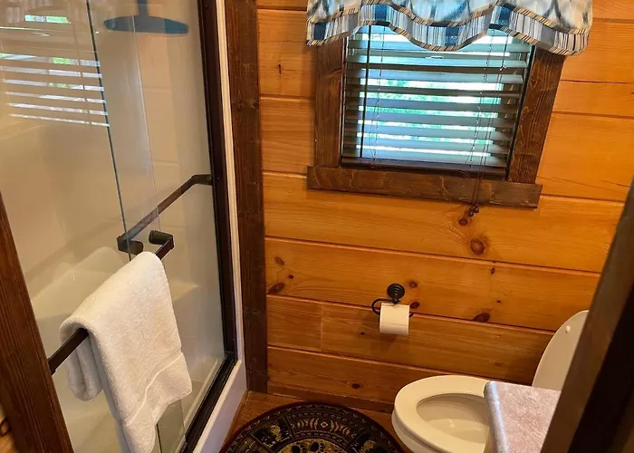 Cabin On Gold Mine Hill
