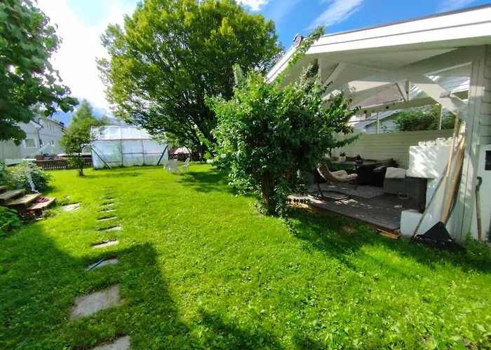Guest House In The Garden