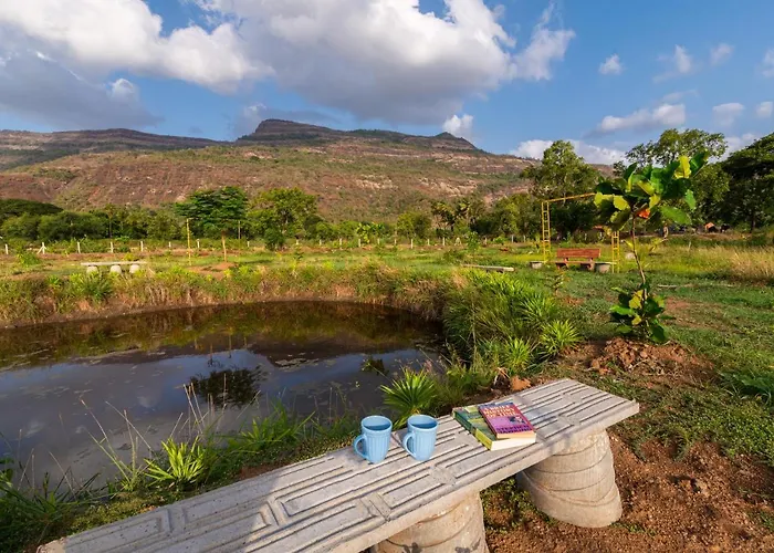 Saffronstays Vyom Farms - 2Br Pool With Orchards, Bathtub, Lawns & Mountain Sunrise Views, Elder-Friendly Stay