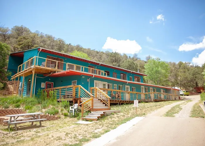 Cloudcroft Hostel