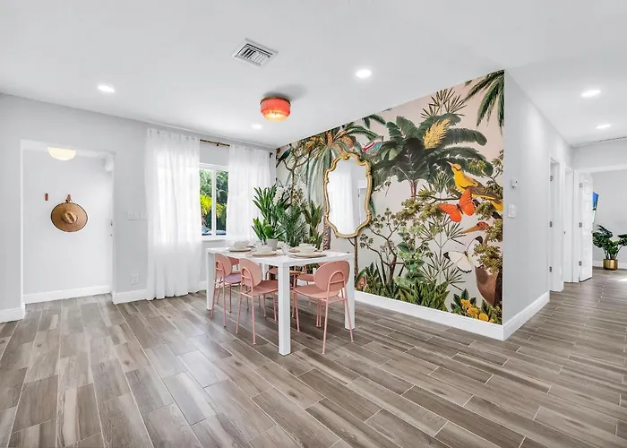 Goodtime House 5 Min To Beach, Pool Coming Sept!