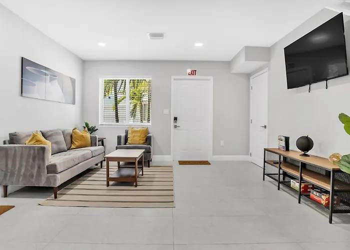Sistrunk Shades Villas Units #1 & #2 Combined