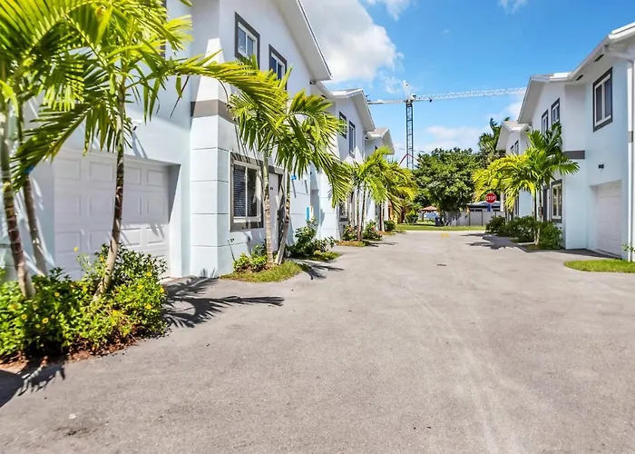 Sistrunk Shades Villas Units #1 & #2 Combined
