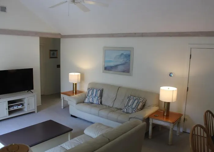 Exceptional New Seabury Mews Property